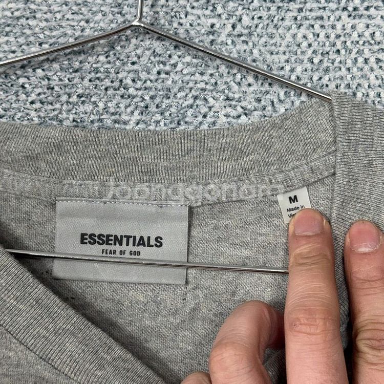 [피어오브갓] 에센셜 심플 로고 그레이 오버핏 반팔티--7
