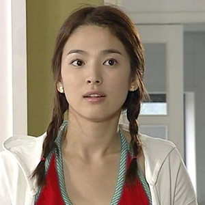 풀하우스 송혜교 곰돌이귀걸이 희귀소장용