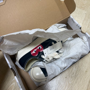 꼼데가르송 컨버스 220