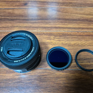 소니 E 16-50mm OSS II 렌즈