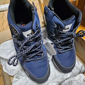 k2등산화 겸 안전화