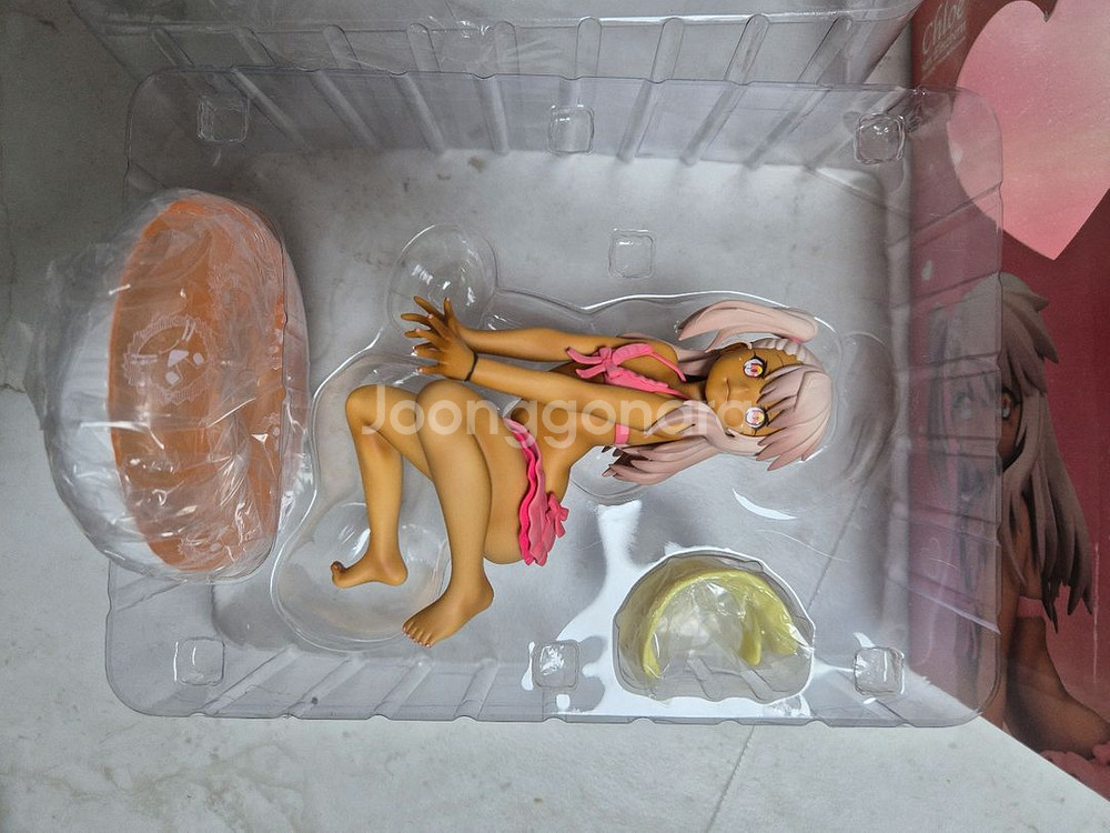 벨파인 쿠로 수영복 판매합니다--1