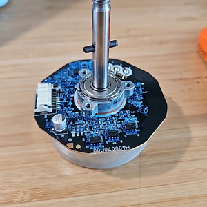 Nidec 브러시레스 모터 24v