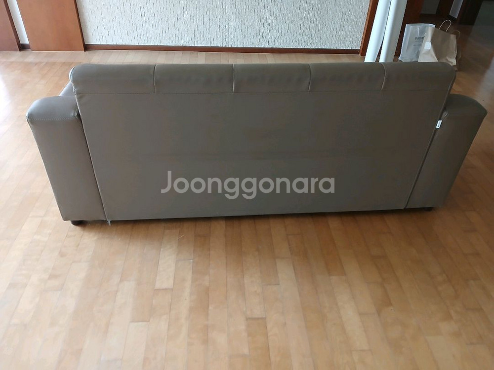 인조가죽 소파--2