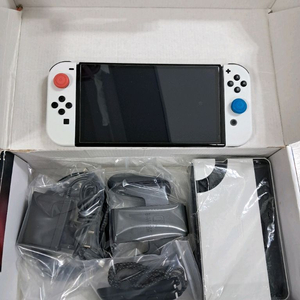 닌텐도 스위치 oled A-급 (기기상태좋음)