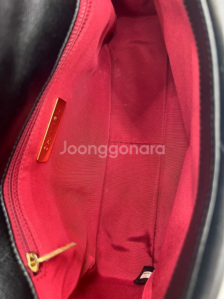 [ 럭스올 울산점] 샤넬 19백 제니백 미디움--4