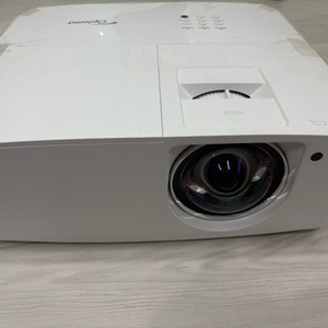 Optoma GT2160HDR 빔프로젝터입니다