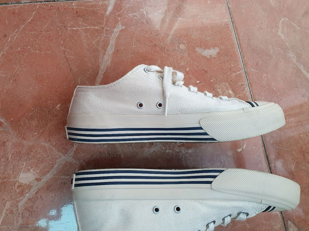 프로 케즈 PRO KEDS 아이보리색 스니커즈 245--1