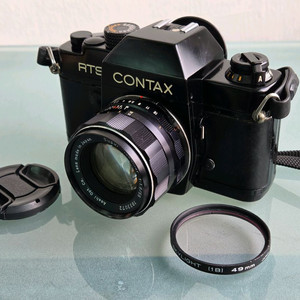 콘탁스 CONTAX RTS 필름카메라+슈퍼타쿠마 렌즈