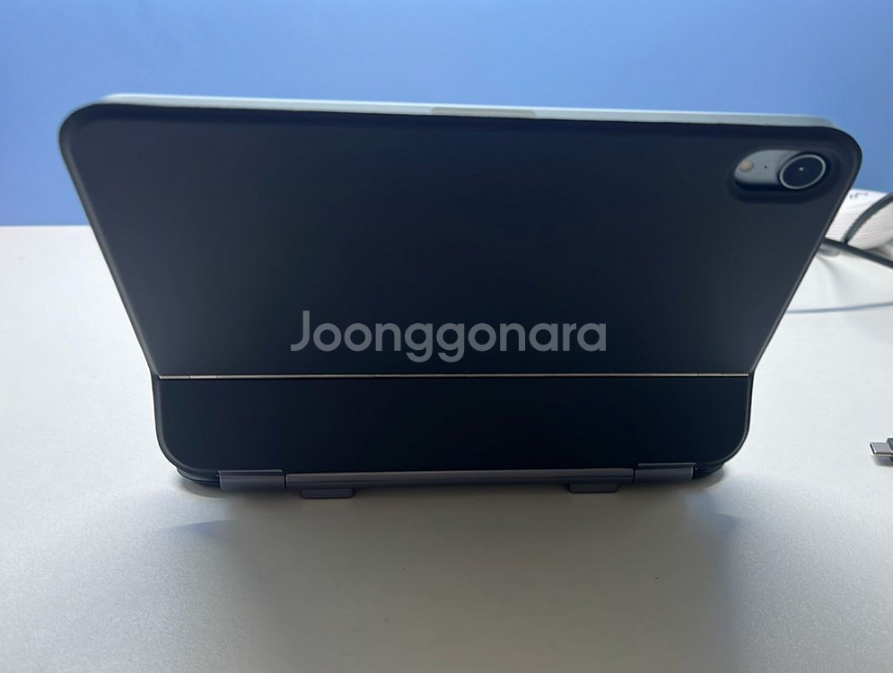 아이패드 미니 A17 Pro 128GB + 구조독 키보--7