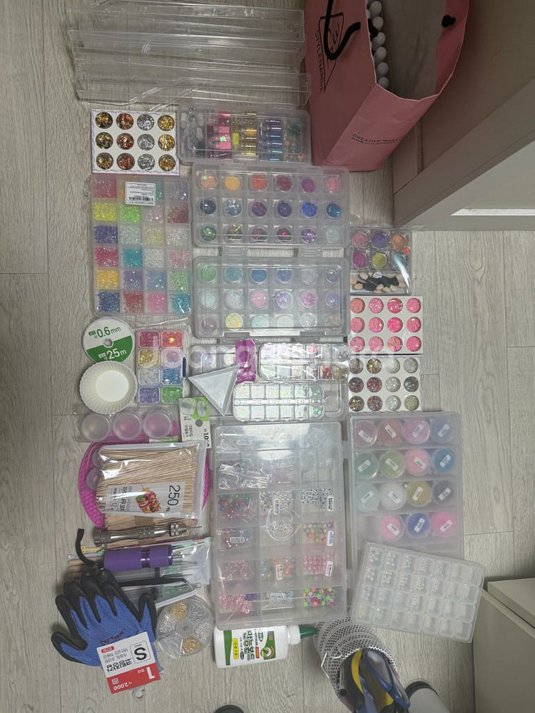 레진용품, 네일파츠, 스팽글, 반짝이 등 일괄--0