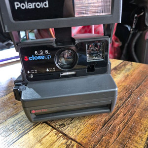폴라로이드 636카메라