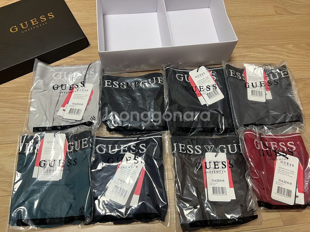 Guess(게스) 남자 속옷 8개 세트 팝니다(95)--0