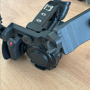캐논 C200 팝니다 !