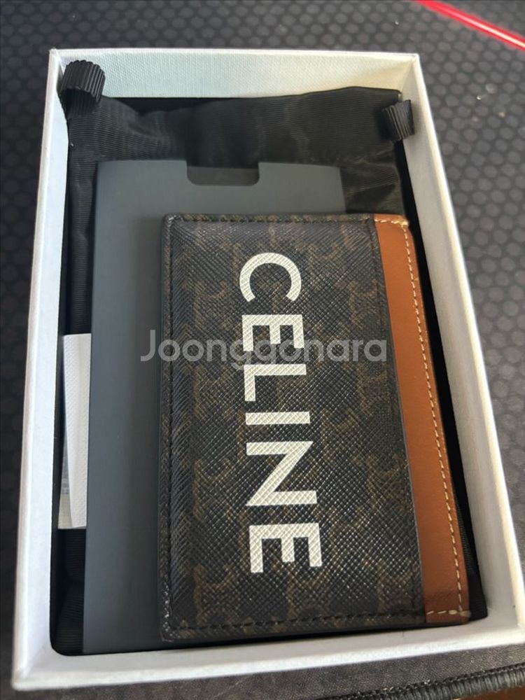 셀린느 트리옹프 캔버스 카드홀더--2