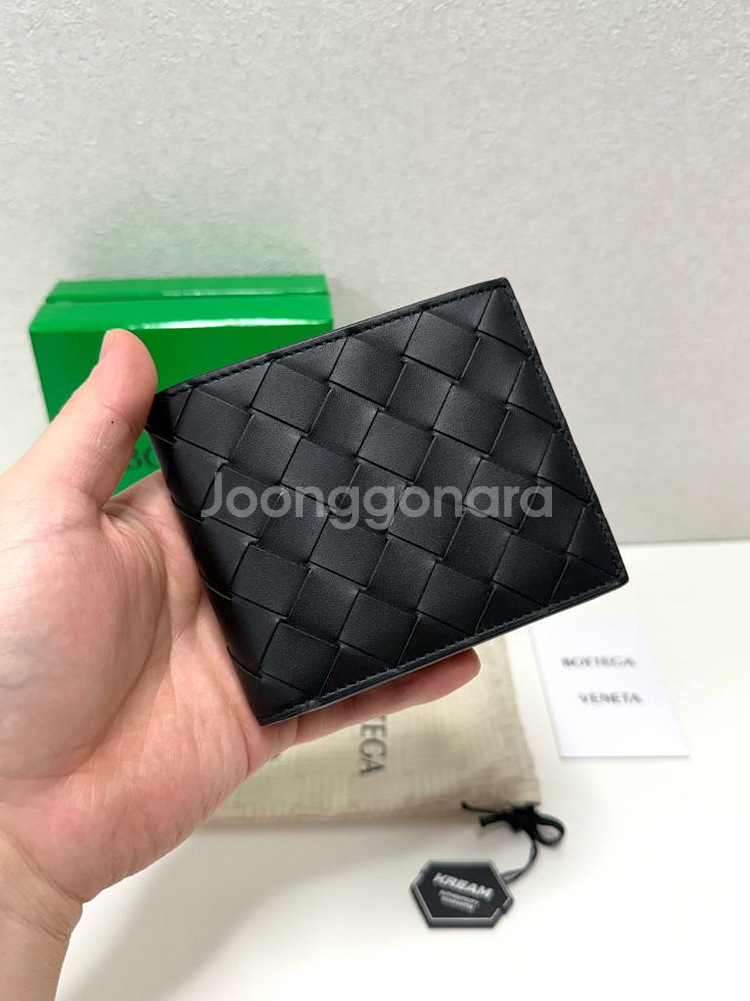 (크림새상품)보테가베네타 인트레치아토 반지갑--4