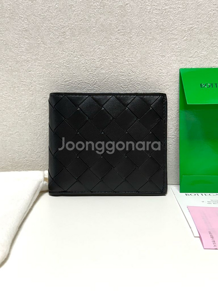(정품A급)보테가베네타 인트레치아토 반지갑 신형--1