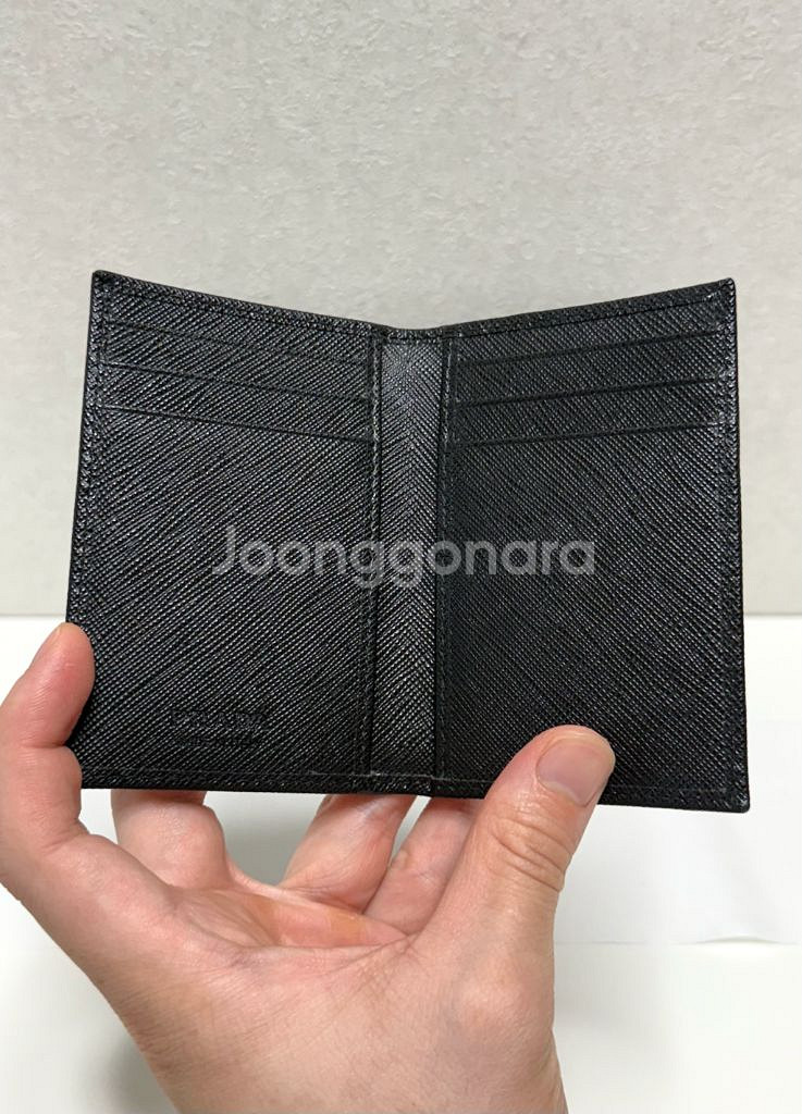 (크림새상품급)프라다 사피아노 오거나이저 카드지갑--7