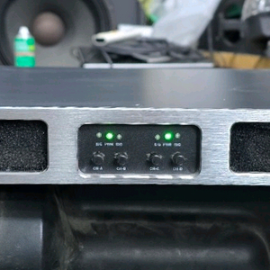 Studiomaster HX4-1800 4채널파워앰프