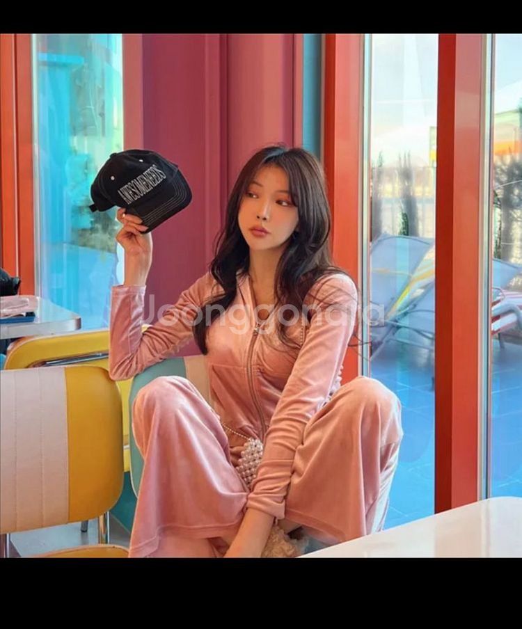 에이블리 안입는옷 판매 7벌 옷+가방+반지--0