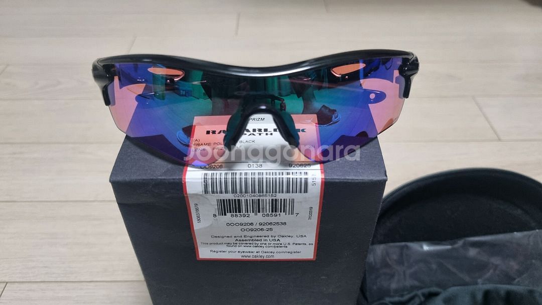 오클리고글프리즘골프 팝니다.--2