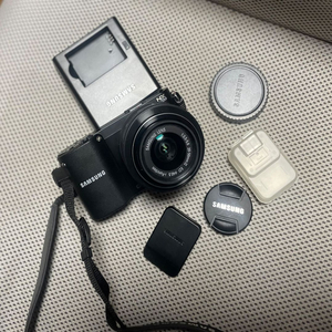 삼성 nx1000 디카 팝니다