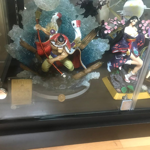 원피스 레진들