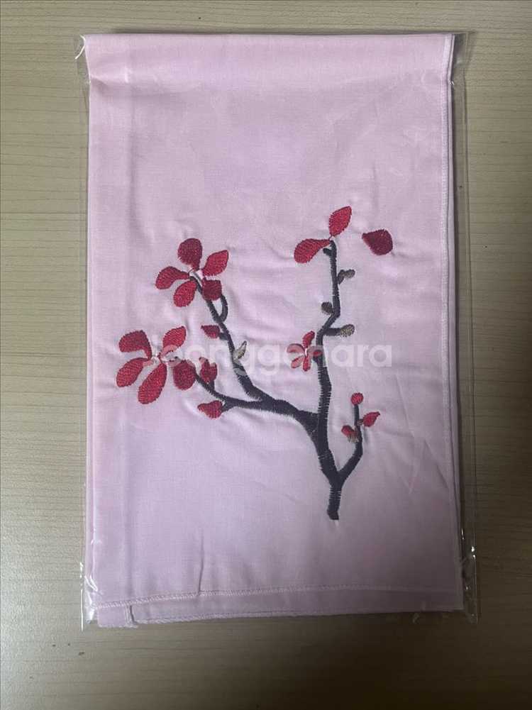 잠뜰 잠뜰티비 픽셀리 굿즈 처분 미수반 블라인드 은잡점--5