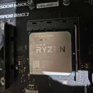 라이젠 2700x / msi x470 / 32g