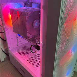i7-12700kf , 4060ti 컴퓨터 본체