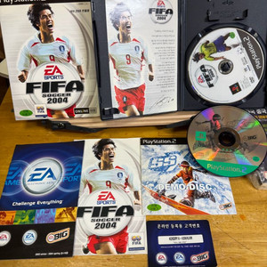 PS2 피파2004,디지팩,아웃케이스,설명서등등