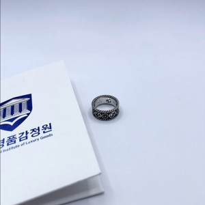 구찌 반지 11호 인터로킹G 플라워 링