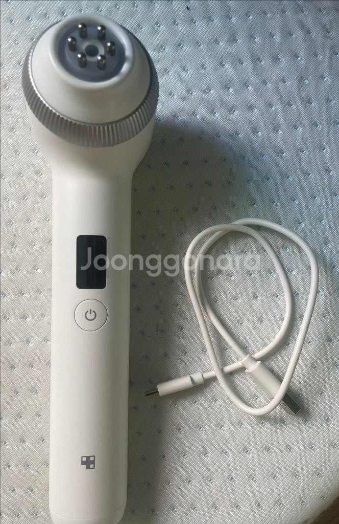 메디큐브 울트라튠 팝니다--0