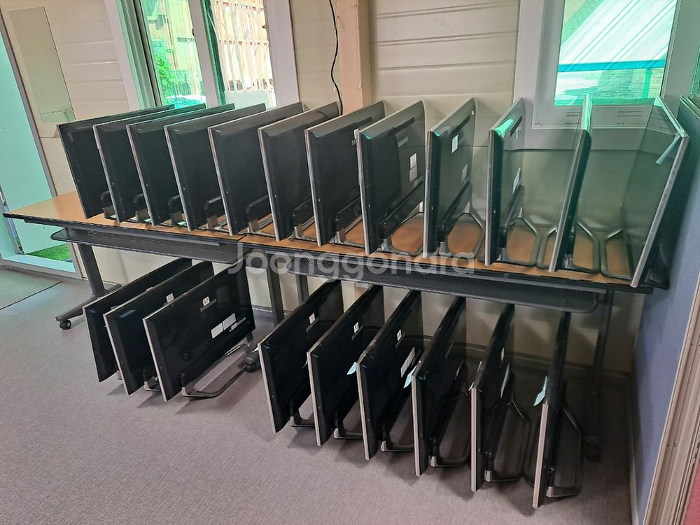 24인치 일체형(올인원)컴퓨터 i5---6