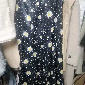 누아르나인 H스커트