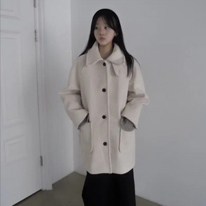 워넷 부클 하프 코트