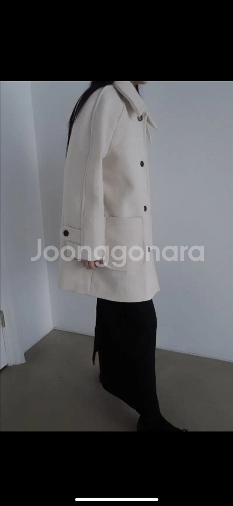 워넷 부클 하프 코트--2