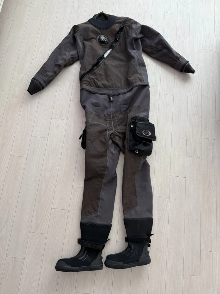 로포스 RSX 캐뷸라 드라이수트 size L Man - 안심되는 중고거래
