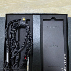 포칼 유토피아 BLACK 그래핀 CVD