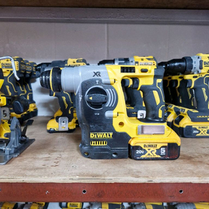 디월트충전함마드릴DCH273AVR.최상급 앙카드릴 로타