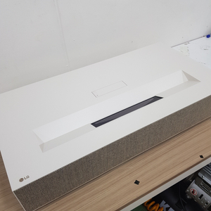 LG HU915QE 초단초점 빔프로젝터 신품급