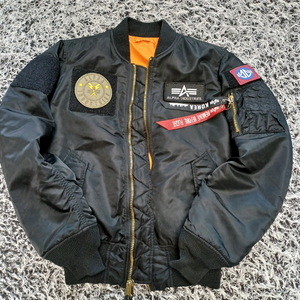 알파인더스트리 봄버 MA~1 정품!여자XS사이즈!