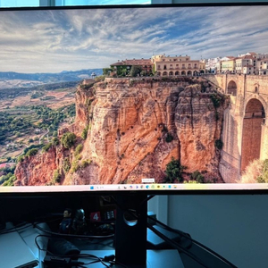dell U3219q 명품모니터