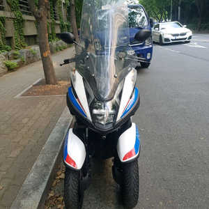 트리싵125 중고 싸게 팝니다