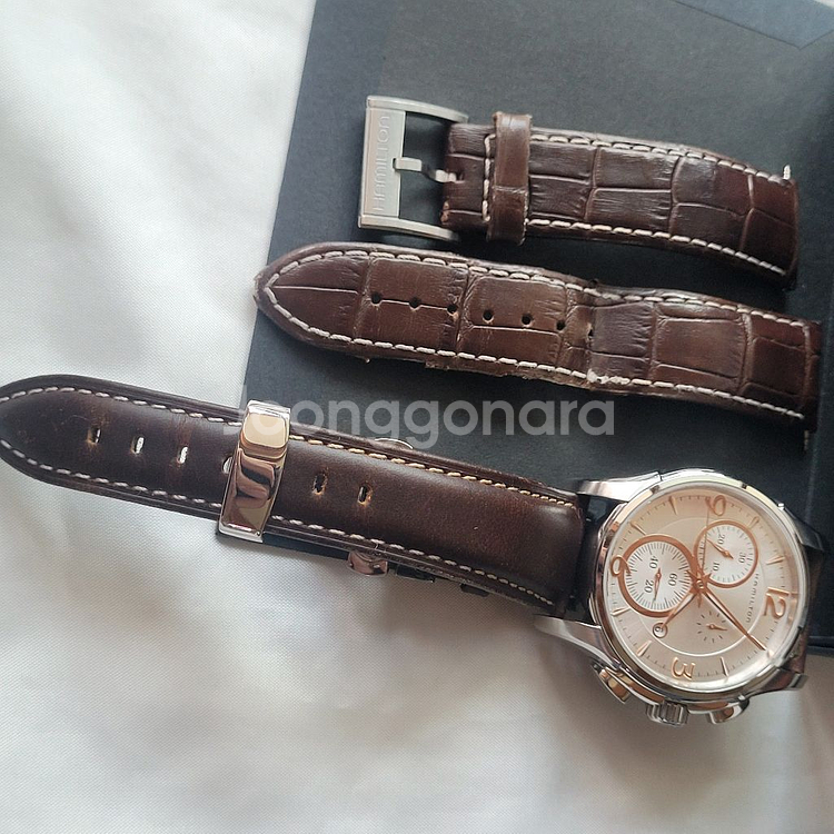 해밀턴 재즈마스터 크로노그래프 쿼츠 42mm--7