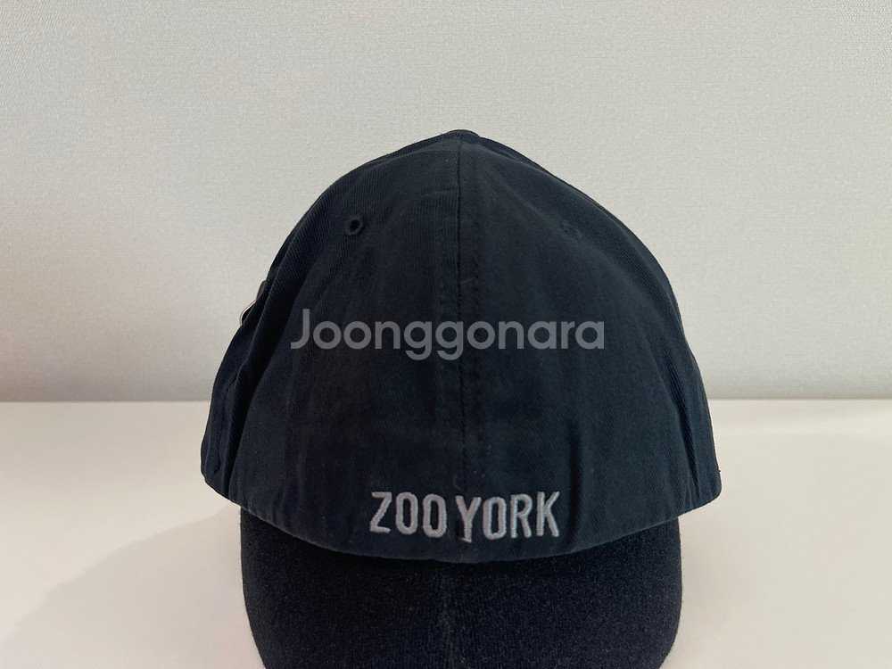 주욕 ZOO YORK 토널 OG 피티드 캡 블랙--1