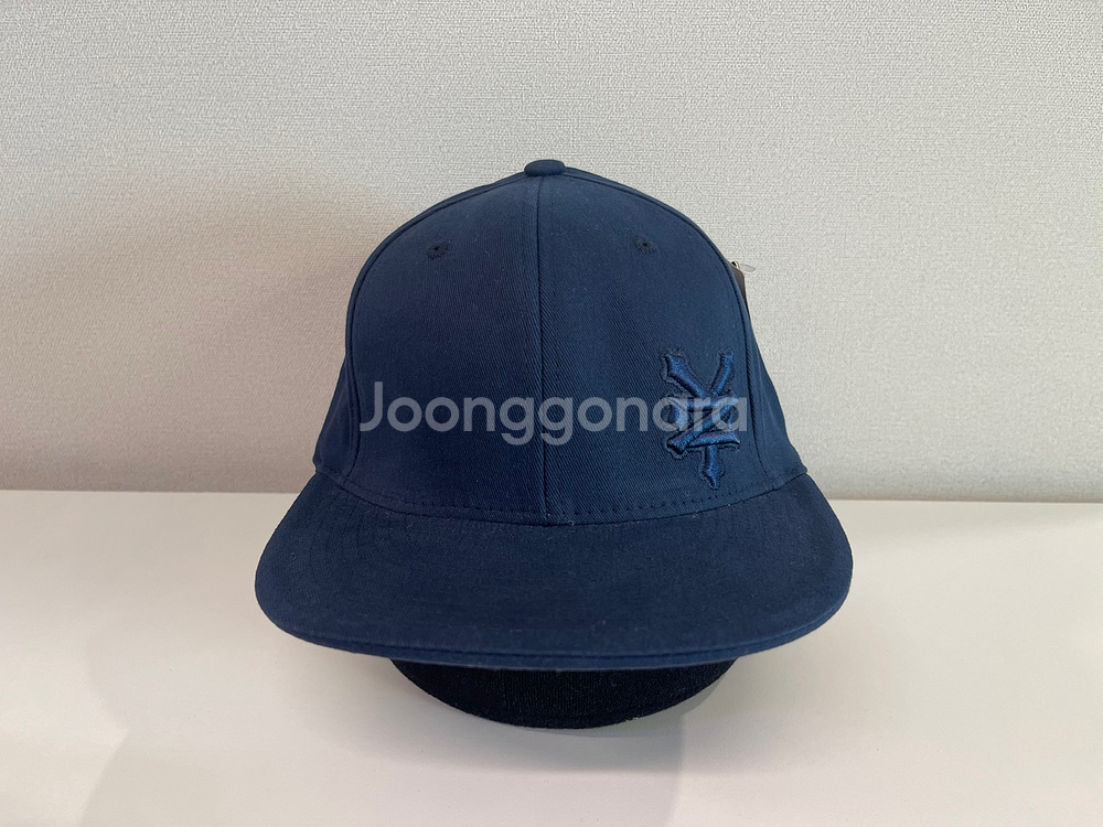 주욕 ZOO YORK 토널 OG 피티드 캡 네이비--0