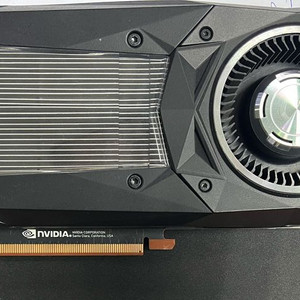 NVIDIA GeForce GTX TITAN Xp 4개