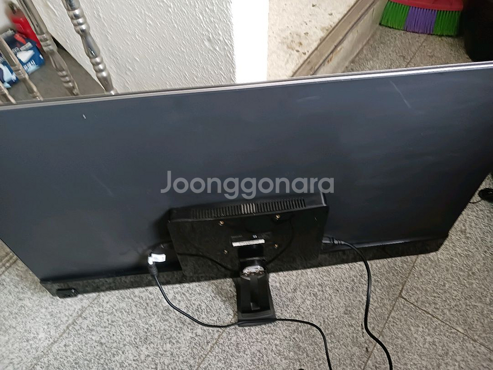 한성 40인치 대형 게임용 모니터--4