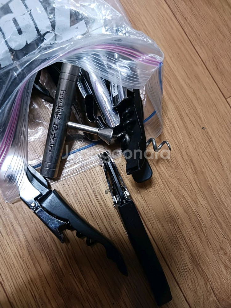 각종 컴퓨터, 핸드폰 관련 주변기기및 부품들--5